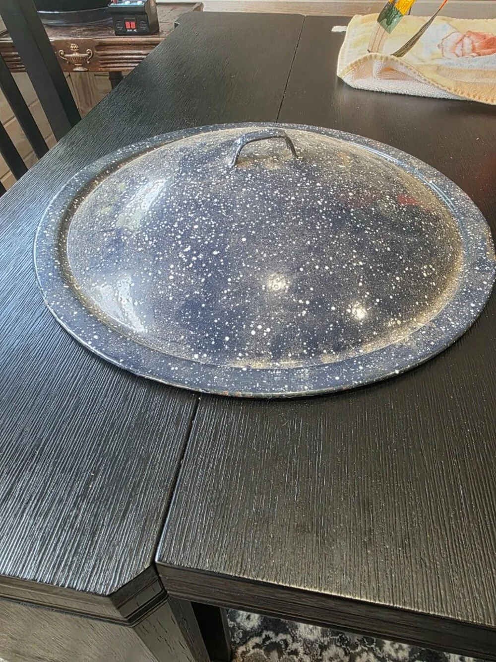 Vintage blue speckled enamel 14 in lid